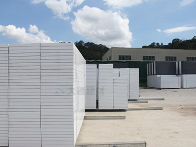 大通建材施工圍擋一般多少錢(qián)一米？批發(fā)有優(yōu)惠嗎？