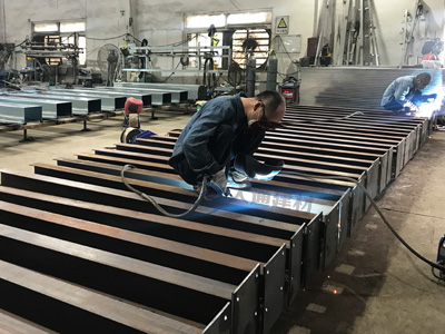 深圳大通圍擋有哪些優勢？